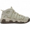 Chaussures de basket-ball Nike Air More Uptempo '96 pour homme, lait de coco/équipe dorée