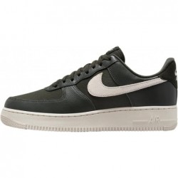 Nike Air Force 1 '07 LX...