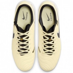 Chaussures de football basses Nike pour hommes