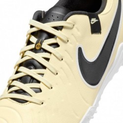 Chaussures de football basses Nike pour hommes