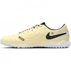 Chaussures de football basses Nike pour hommes