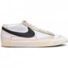 Chaussures Nike Blazer Low Pro Club pour homme (FJ3694-100, blanc/plage/blanc sommet/noir)