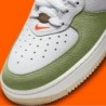 Nike Air Force 1 Mid Qs pour homme, blanc/vert pétrole/voile/total ora