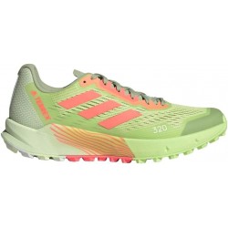 Chaussures de trail adidas...